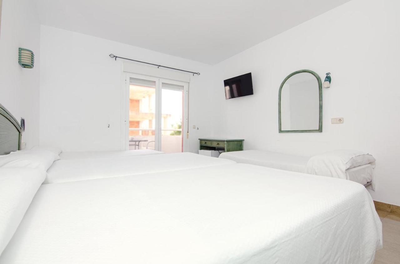 Hostal Manolo Гаруча Екстериор снимка