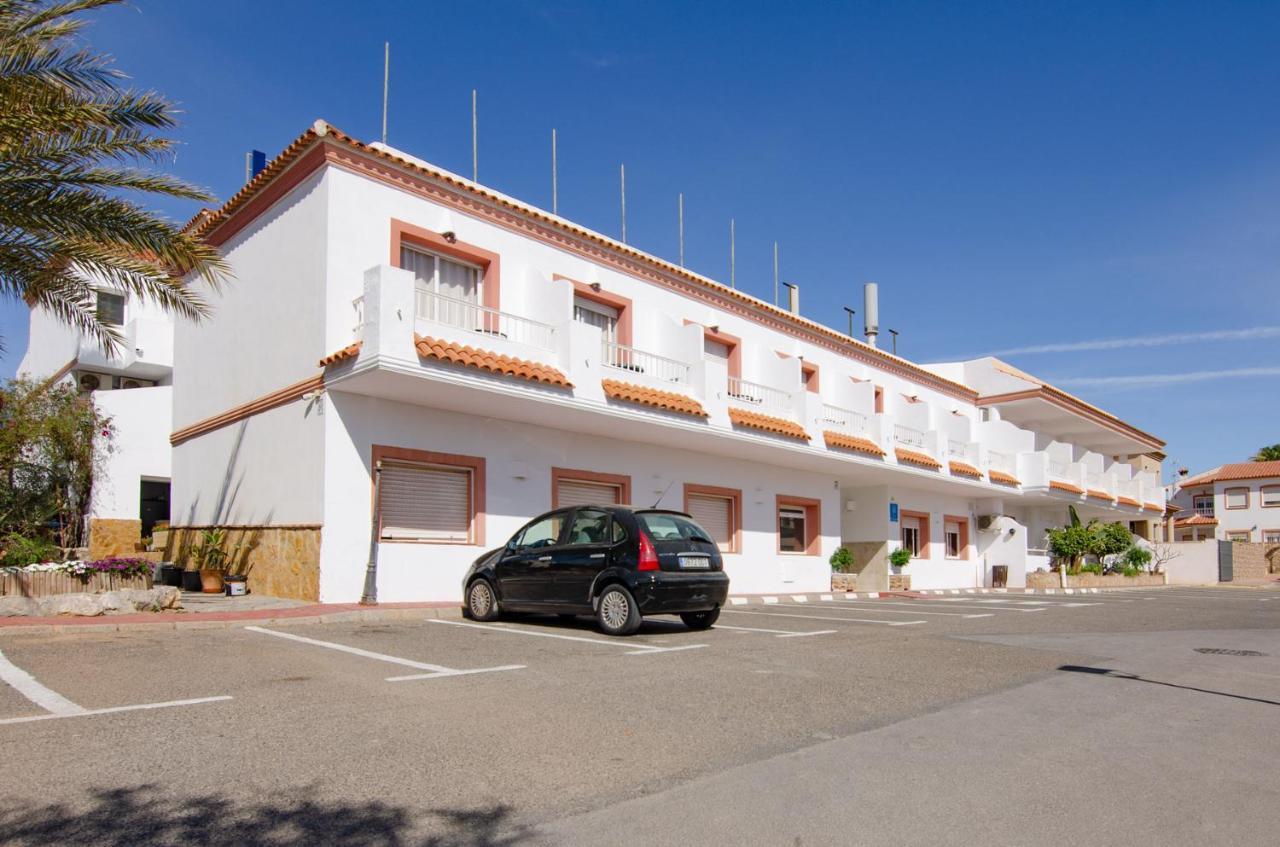 Hostal Manolo Гаруча Екстериор снимка