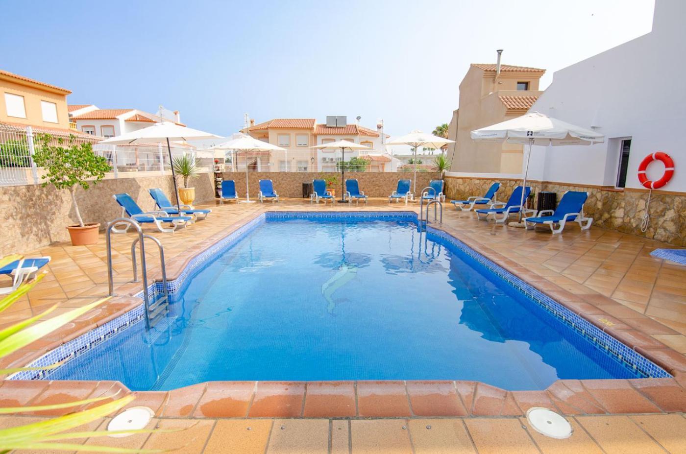 Hostal Manolo Гаруча Екстериор снимка