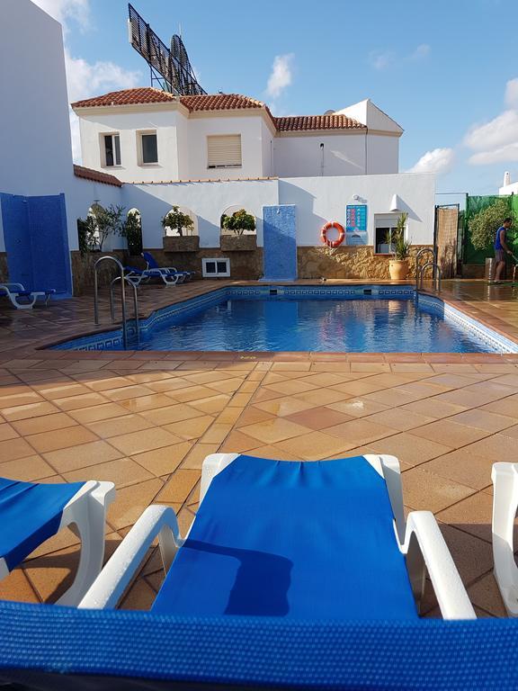 Hostal Manolo Гаруча Екстериор снимка